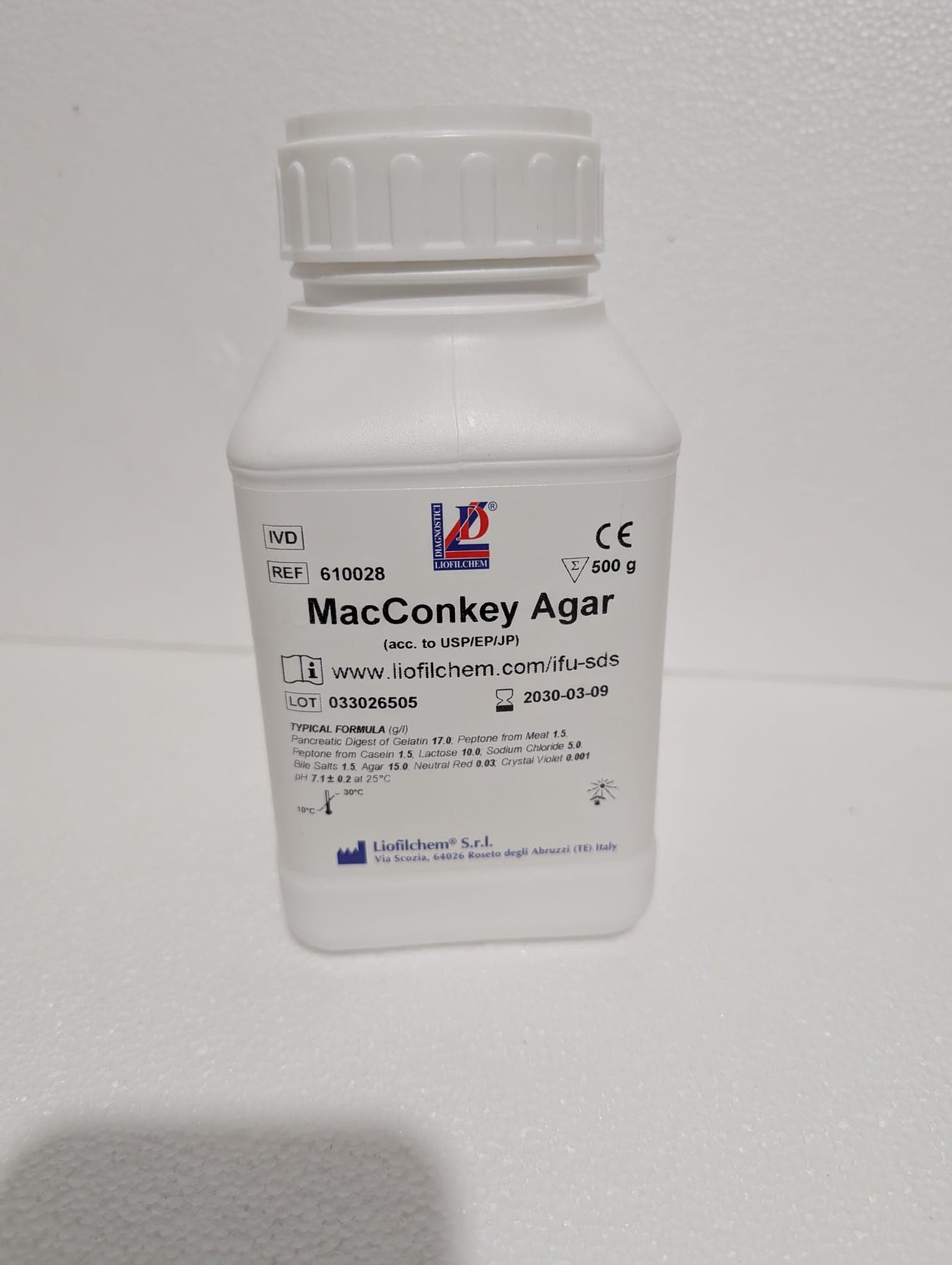 MacCONKEY Agar